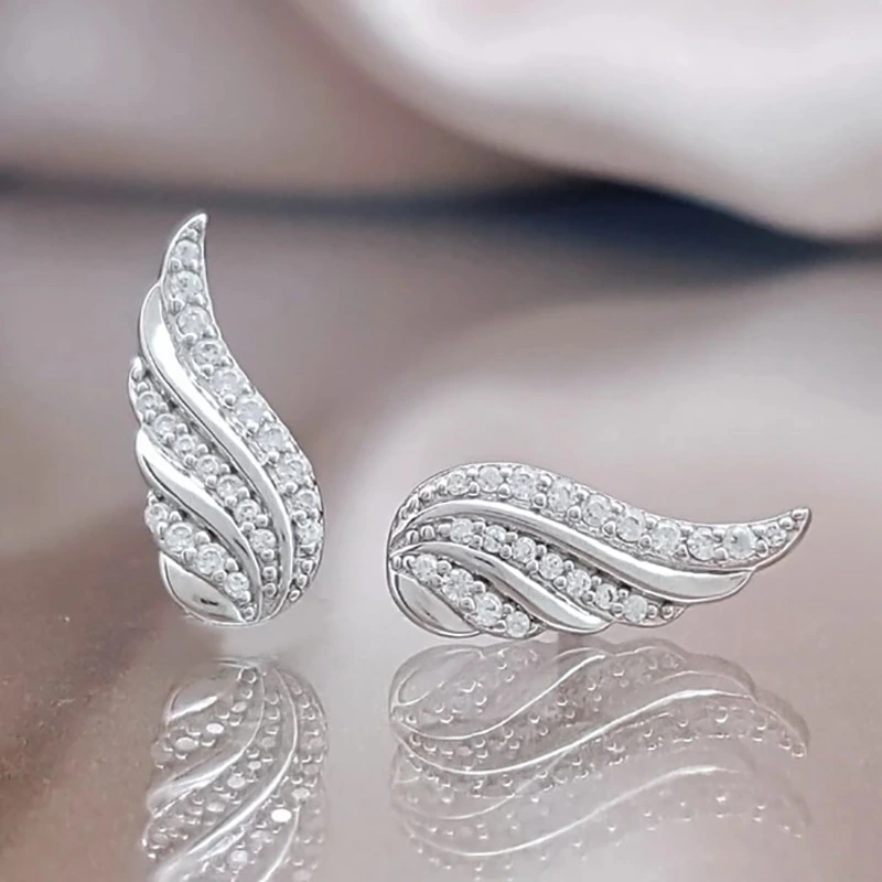 New hot selling exquisite wing shape micro inlaid zircon women's versatile earrings accessories earrings earrings