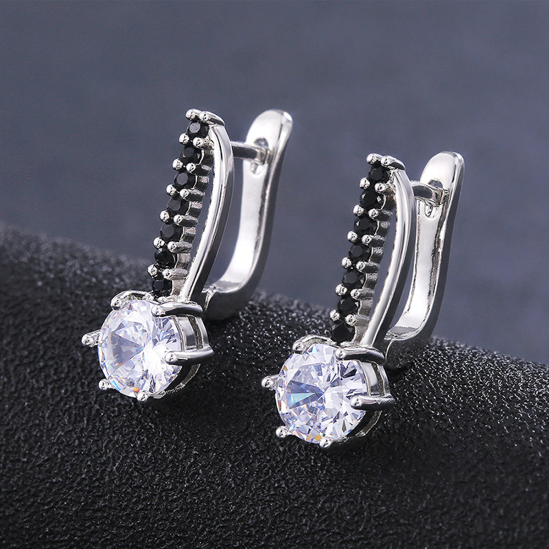  Hot selling new styles recommended exquisite European and American ladies' micro-inlaid zircon classic versatile earrings wholesale