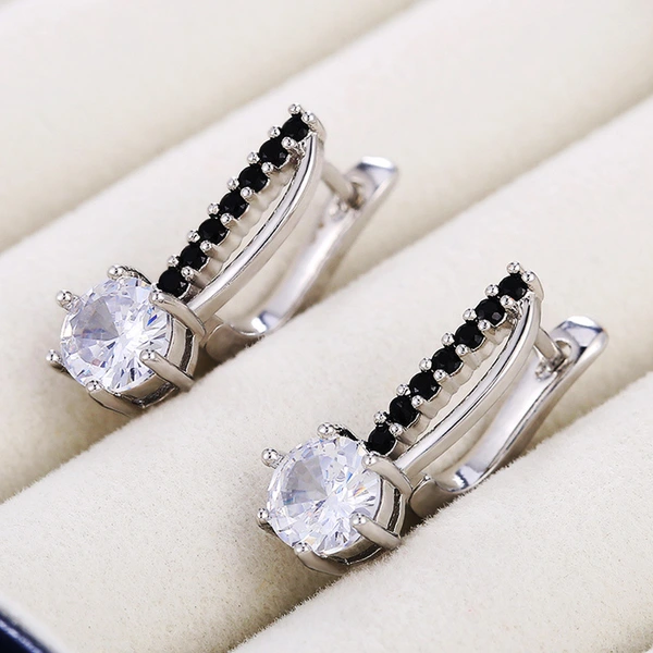  Hot selling new styles recommended exquisite European and American ladies' micro-inlaid zircon classic versatile earrings wholesale