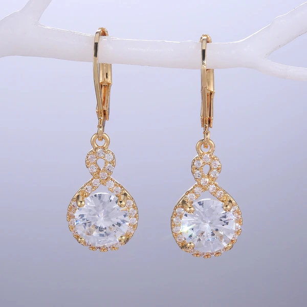   E-commerce recommends high-end atmospheric copper-plated zircon earrings, exquisite women's earrings jewelry wholesale