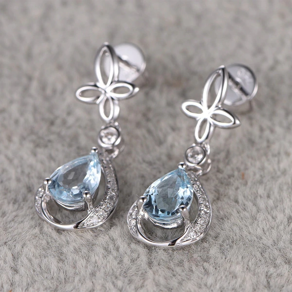 New Japanese and Korean creative European and American inlaid blue zircon earrings earrings temperament versatile ladies jewelry wholesale