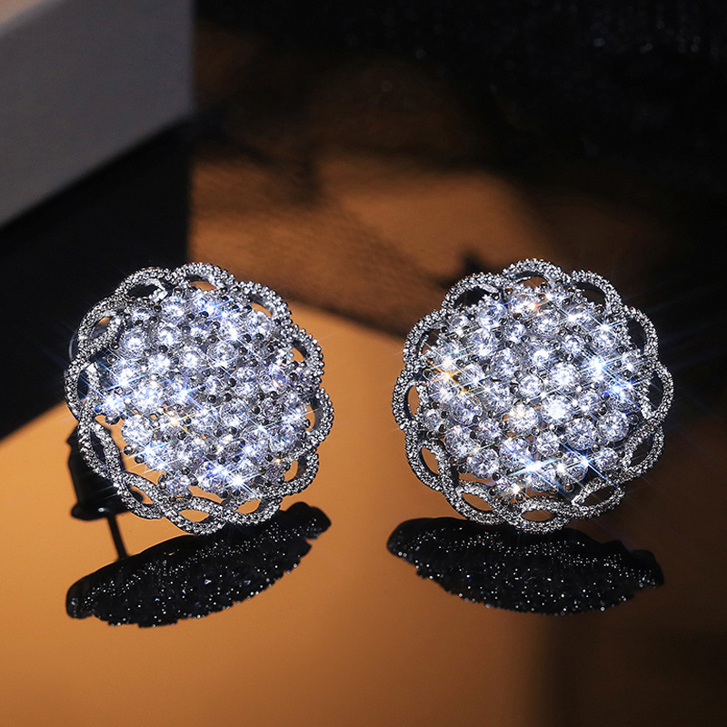  European and American hot selling new luxury full diamond temperament round flower earrings evening wedding popular earrings