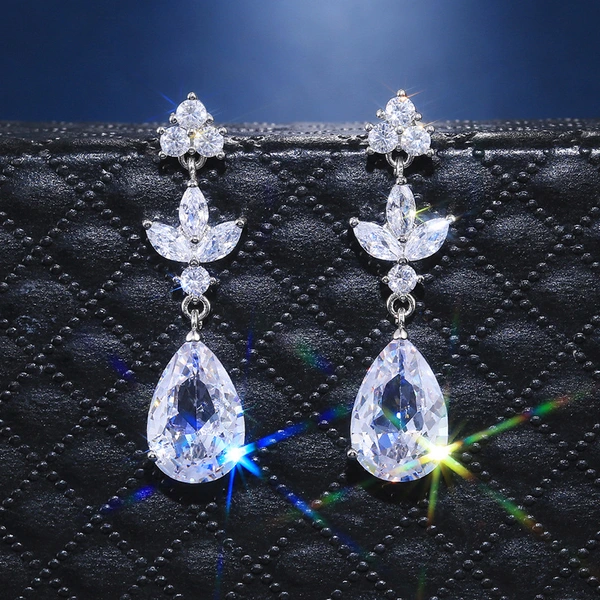 Best-selling exquisite women's teardrop large zircon earrings earrings European and American all-match silver-plated earrings wholesale