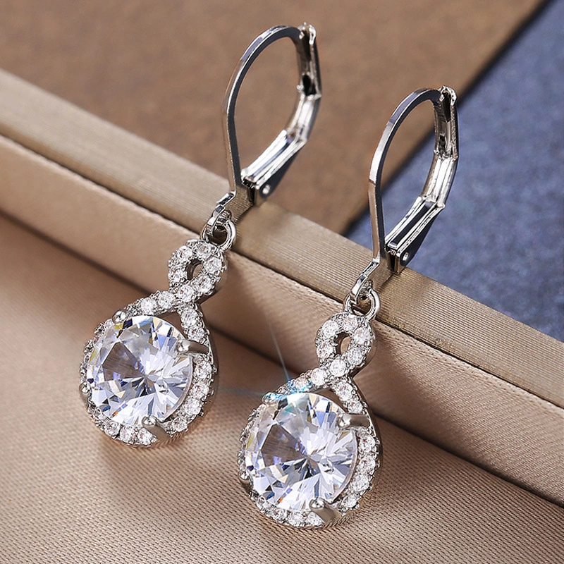   E-commerce recommends high-end atmospheric copper-plated zircon earrings, exquisite women's earrings jewelry wholesale