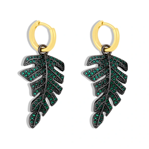 Clearance European and American temperament cold style leaf earrings female personality diamond earrings niche design earrings eru96