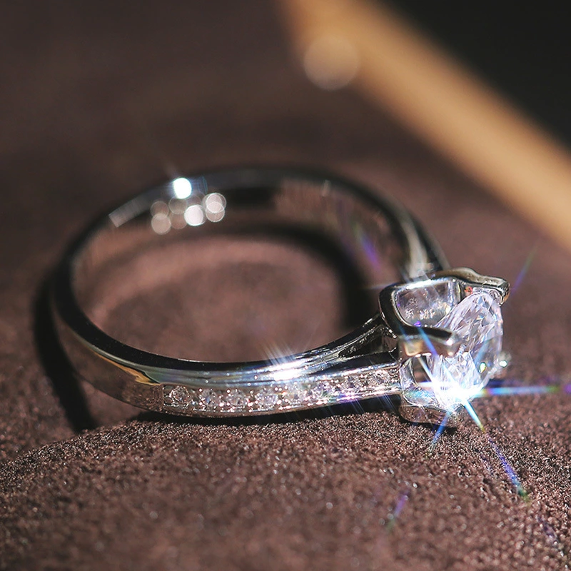 2021 New Accessories European and American Exquisite Luxury Zircon Women's Ring Copper Plated Silver Micro-inlaid Ring Wholesale