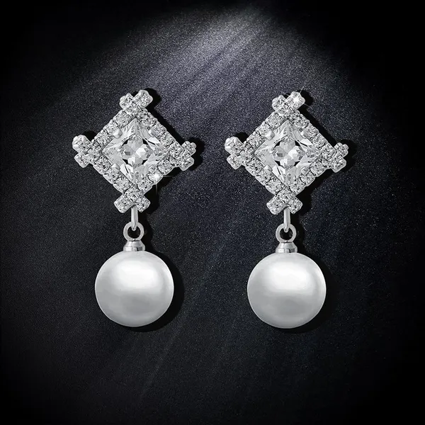 New jewelry geometric zircon pearl earrings female comfortable non-pierced ear clip high-end earrings erj34