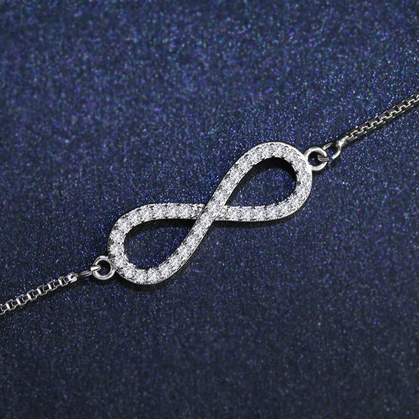 European and American minimalist fashion micro-inlaid zircon bracelet lucky number 8 infinite large hand jewelry direct sales bra07