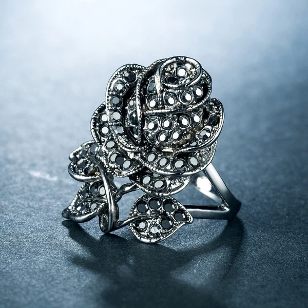 European and American new ring rose women's ring alloy silver-plated party crystal jewelry wholesale