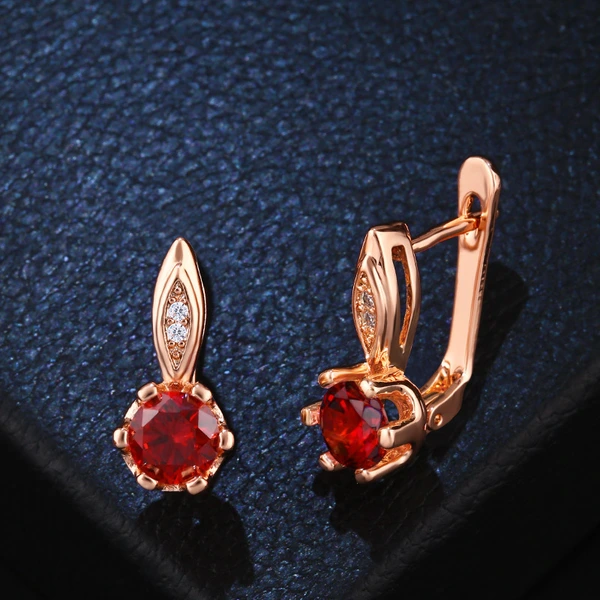 E-commerce Japanese and Korean style small and exquisite alloy diamond earrings fashionable and simple female fresh earrings erj74