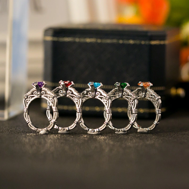  New wholesale European and American style retro ring copper plated silver square diamond zircon hollow scroll pattern jewelry