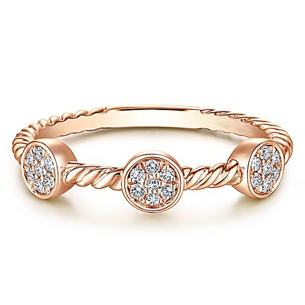 New arrival, new style, micro inlaid zircon twist ring, simple and fashionable women's ring, hand jewelry wholesale