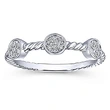 New arrival, new style, micro inlaid zircon twist ring, simple and fashionable women's ring, hand jewelry wholesale