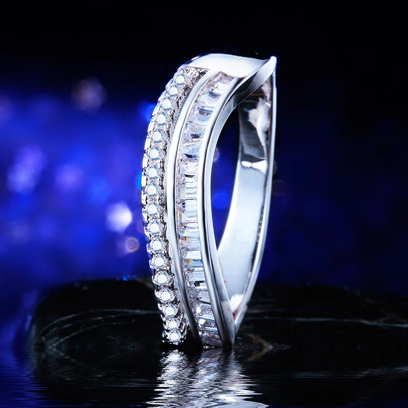 Hot selling new European and American style double row zircon diamond ring for women simple ring spot wholesale