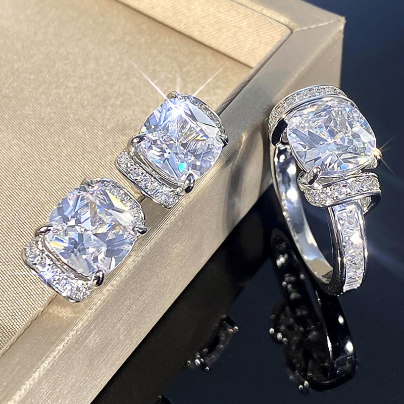  Sugar cube simulation princess ring high-end temperament ring earrings fashionable asymmetrical ring earrings set