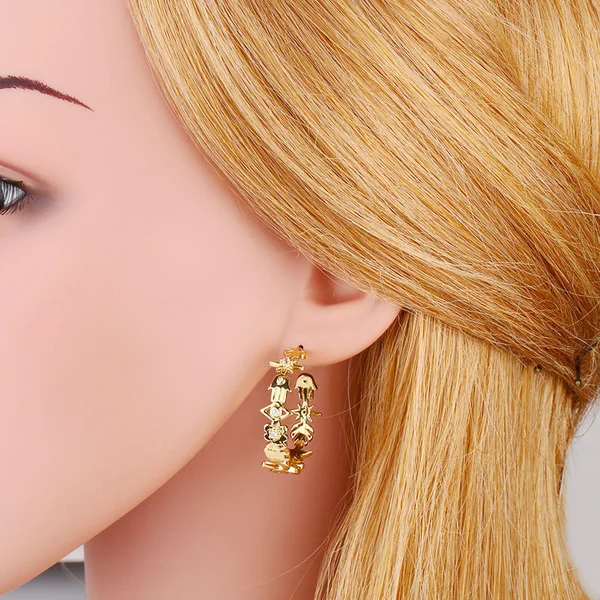 Clearance European and American creative micro-inlaid zircon C-shaped earrings eyes smile palm leaves splicing geometric earrings erx09