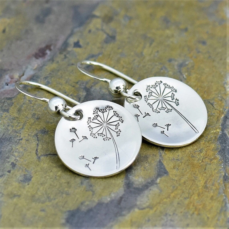 New simple retro round dandelion earrings for women, palace earrings, hot selling single item earrings