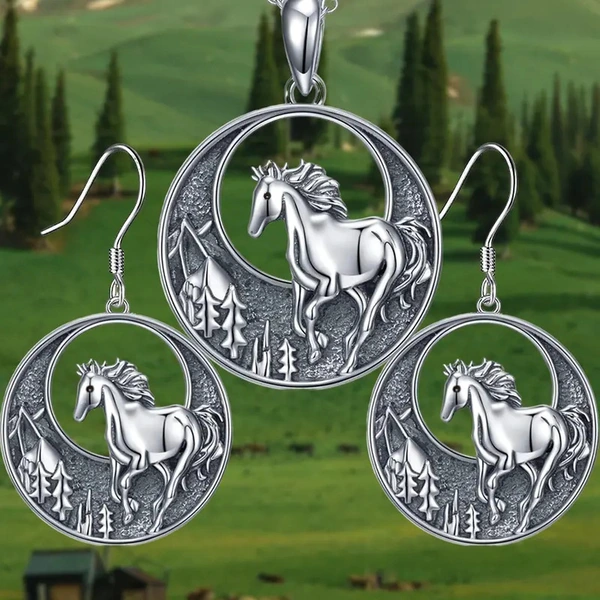  vintage medieval fashion retro style set hot selling necklace forest and horse necklace earrings