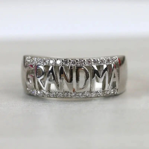  Old money style three-row combination ring for women, high-end luxury lady temperament style geometric round four-claw inlay