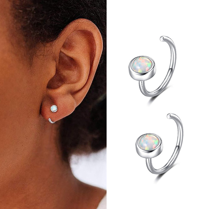  Hot-selling earrings for women in Europe and Korea, simple imitation opal earrings for daily wear