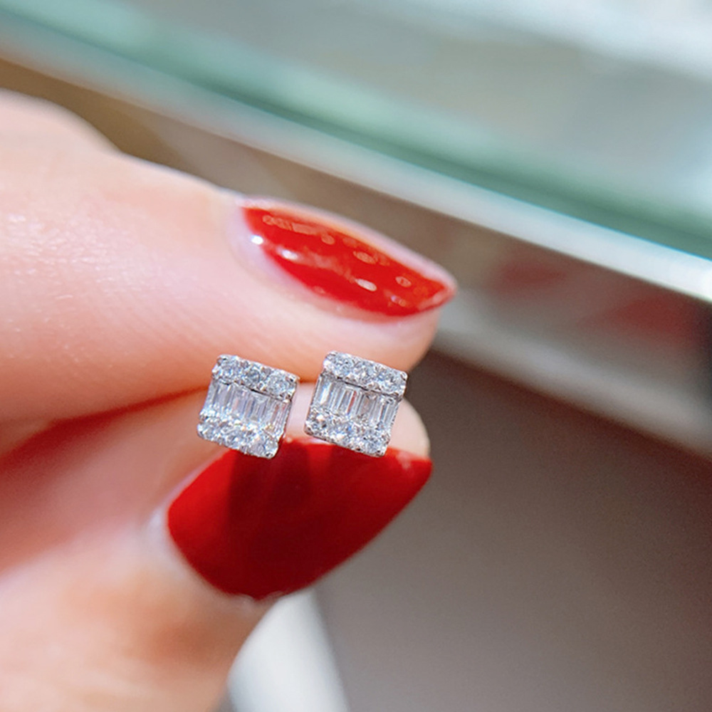 New accessories for women, fashionable European and American zircon square earrings, Korean jewelry earrings, hot sales