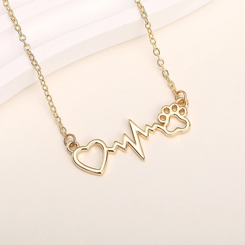    Cat paw necklace, European and American hot-selling heartbeat pattern clavicle necklace, fashionable heart-shaped necklace