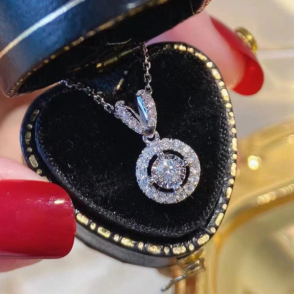E-commerce supply classic round diamond necklace European and American fashion zircon pendant necklace for women wholesale