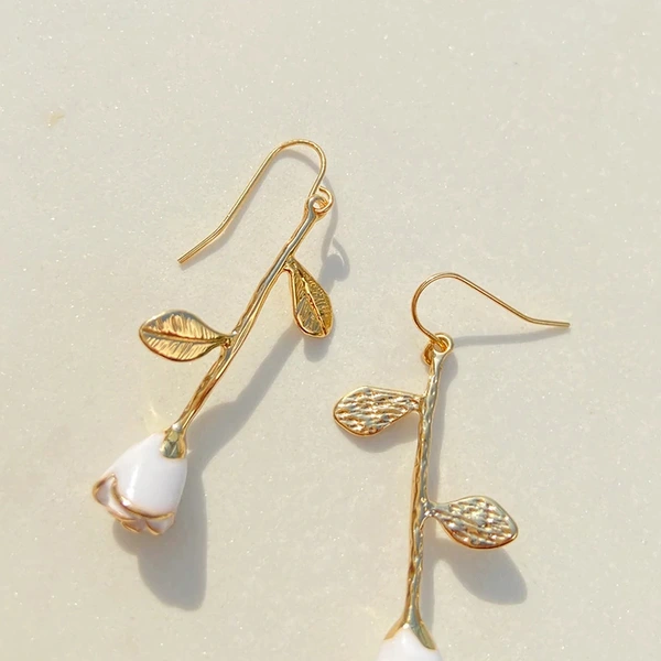 French romantic and gentle style rose branch earrings "White Rose" temperament versatile long earrings
