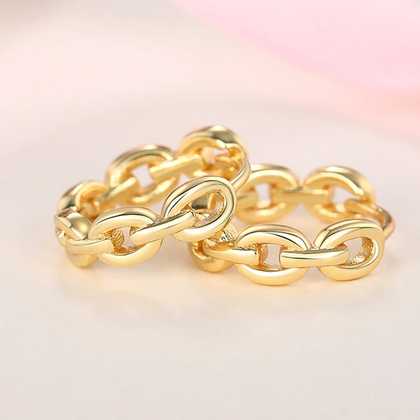  European and American French temperament earrings for women classic simple geometric earrings fashionable minimalist trend earrings