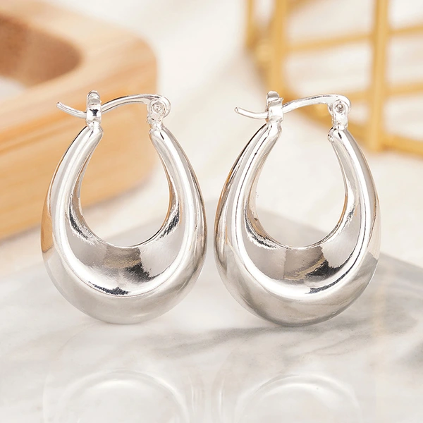 Geometric design earrings with triangular design, Middle Eastern style jewelry factory direct sales, French style