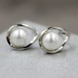  High-end simple earrings fashionable daily commuting all-match imitation pearl earrings Mobius ring earrings
