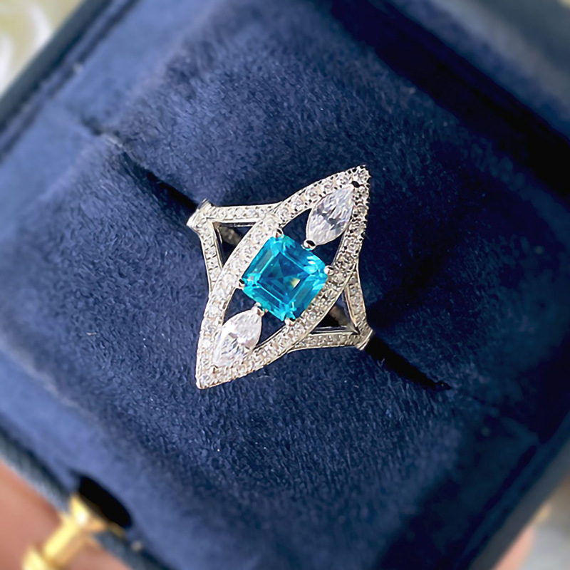  Design sense trend inlaid zircon ring female shiny geometric matching ring fashion banquet high-end accessories