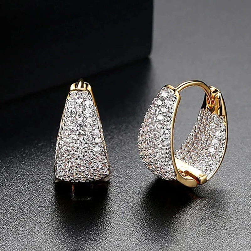 Metal micro-inlaid triangle earrings factory direct sales new jewelry exquisite and fashionable temperament French earrings