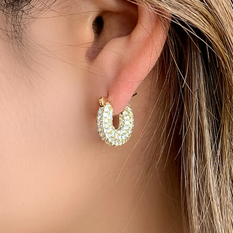European and American new style copper inlaid zircon U-shaped earrings for women retro fashion diamond pattern earrings wholesale
