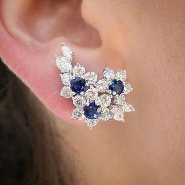 Japanese and Korean style new earrings three-dimensional flower zircon earrings flash diamond temperament autumn personality earring accessories