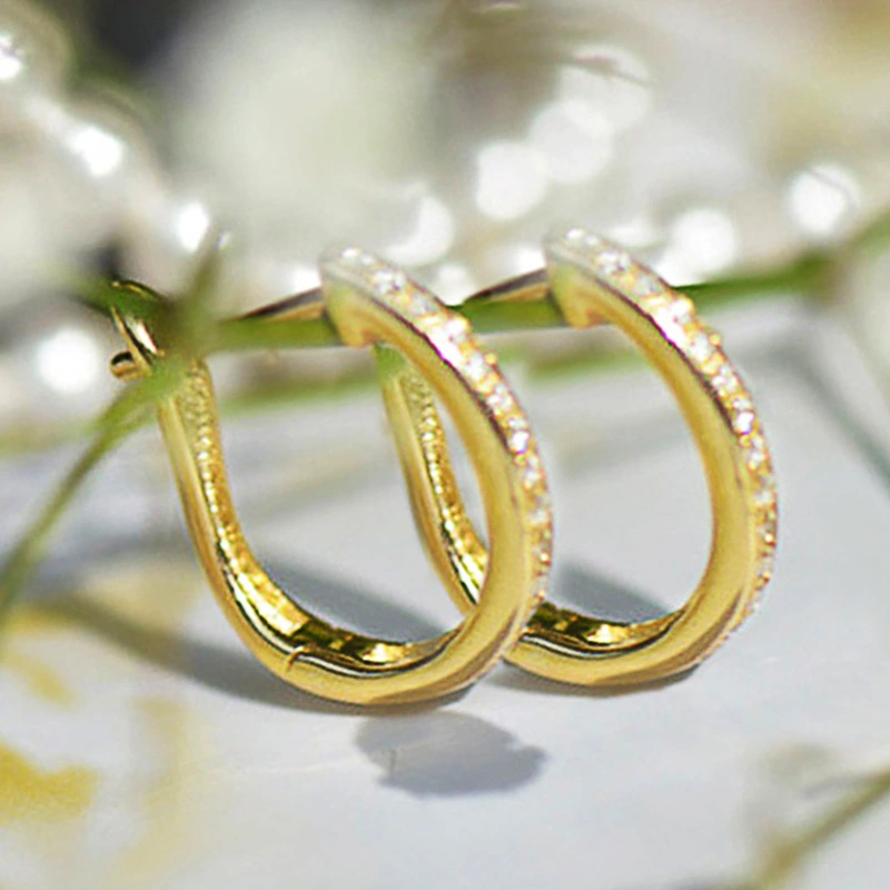 Factory direct sales of new style earrings for women, everyday U-shaped versatile fashion earrings, factory direct sales of exquisite jewelry