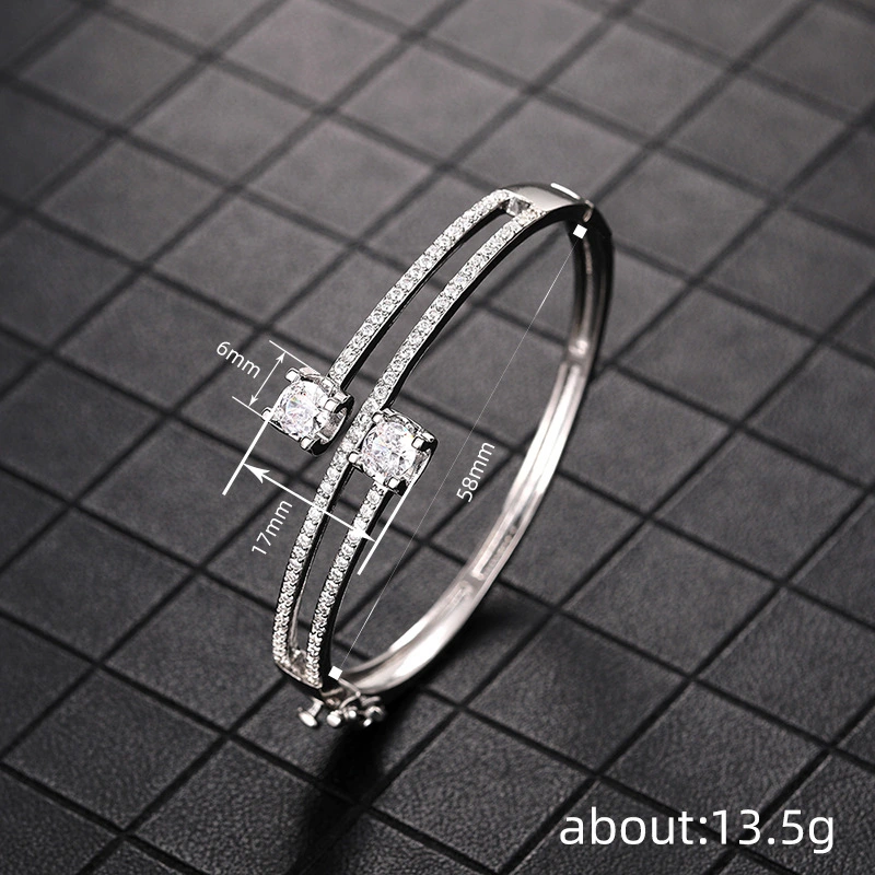 Exquisite live new bracelet women's multi-layer half circle design jewelry fashionable and elegant light luxury style chic style