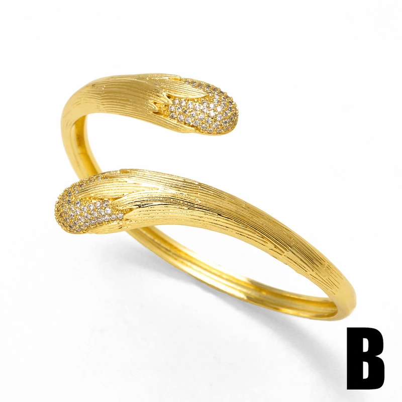 AS jewelry European and American hot-selling pearl open gold-plated bracelet high-end jewelry brk74 bangle