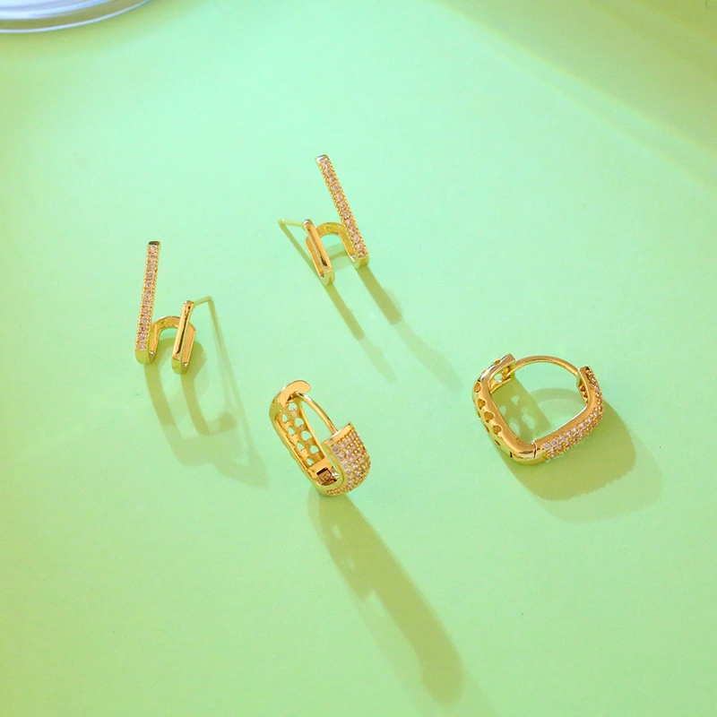 South Korea's Dongdaemun new trend half ear clip earrings personality temperament niche design diamond earrings female erx05