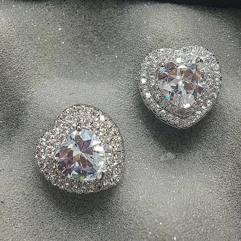 2022 Spring Hot Stud Earrings Exquisite Full Diamond Heart-Shaped Zircon Earrings Love Earrings Valentine's Day Gift