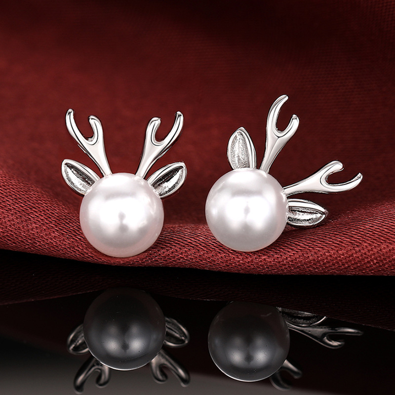  Cute Imitation Pearl Lady Antler Earrings Women Fashionable and Popular Earrings Christmas Matching Jewelry Gift