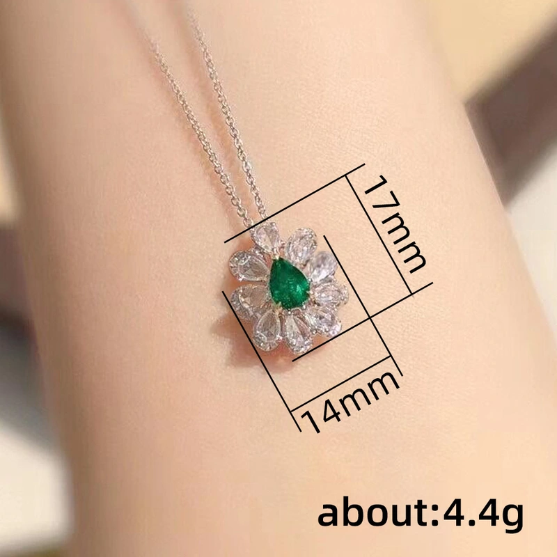 2022 new arrival exquisite teardrop-shaped zircon necklace for women imitation emerald gemstone pendant clavicle necklace for women