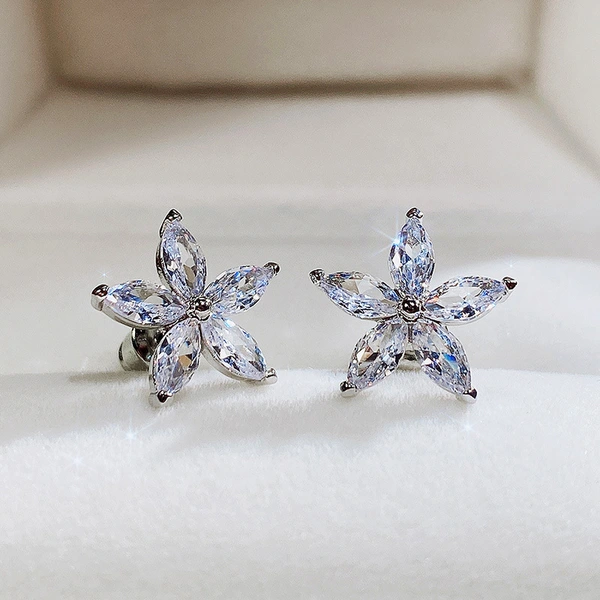 Korean version of the colorful star earrings sweet flower five-pointed star ladies earrings energetic girl student earrings