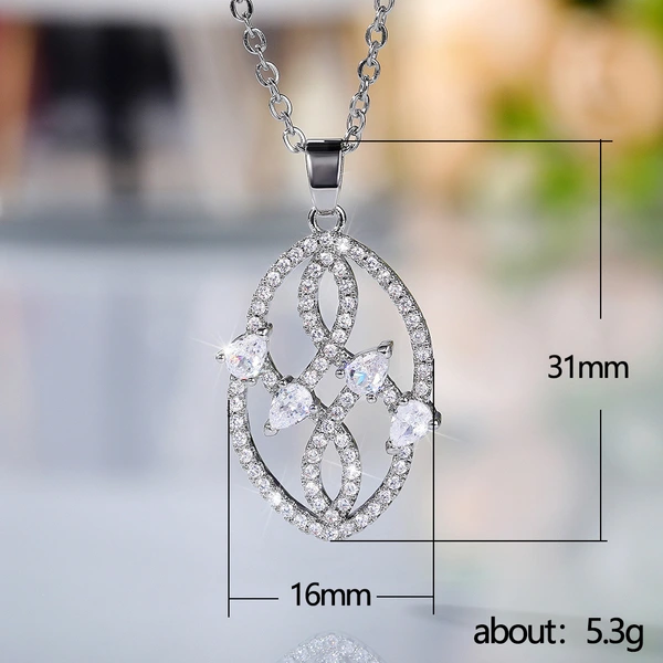 New retro versatile tree leaf necklace for women copper plated white gold zircon necklace clavicle chain