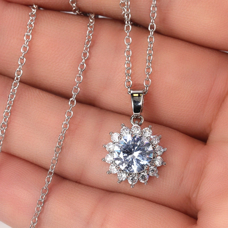 European and American high quality necklace 3A shiny zircon flower necklace for women all-match clavicle chain wholesale