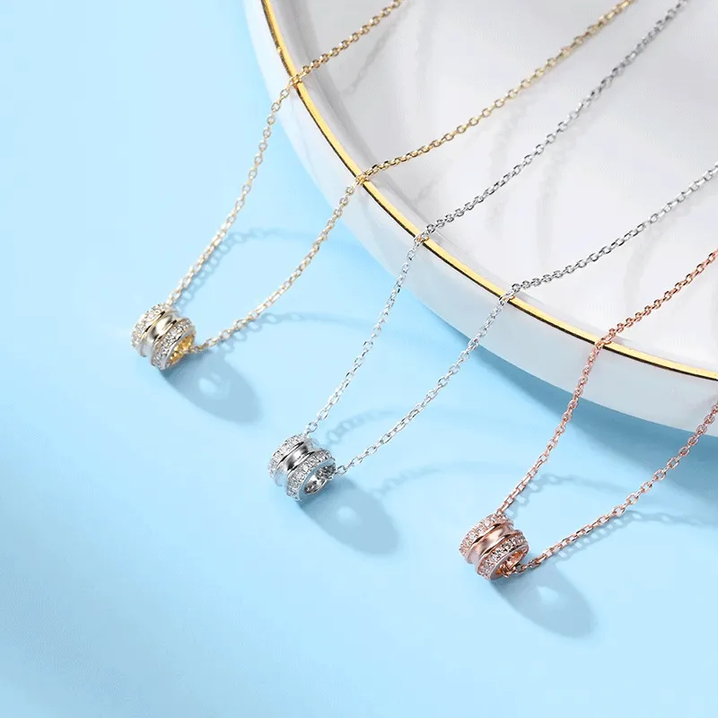 Xiaohongshu popular jewelry, light luxury, high-end small waist necklace for women, exquisite clavicle sweater chain