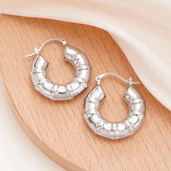 Creative bamboo U-shaped earrings for women, fashionable French style earrings, meteorite hot sale