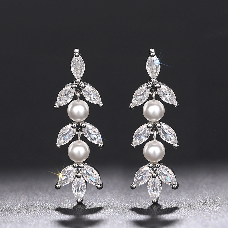  Tassel long light luxury style high-end earrings floral beads exquisite earrings elegant temperament style jewelry