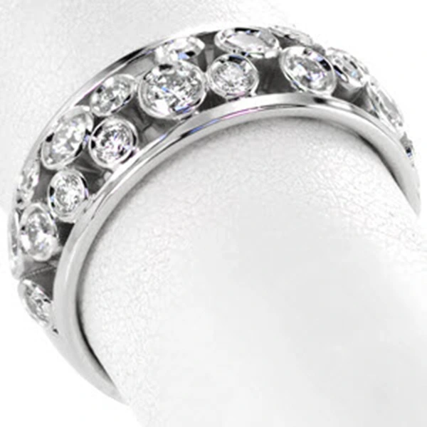 Best-selling new exquisite hollow micro-inlaid zircon ring unisex temperament ring