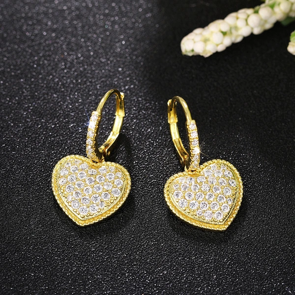  Manufacturers wholesale heart earrings for women micro-inlaid zircon shiny earrings fashionable light luxury princess hot selling style